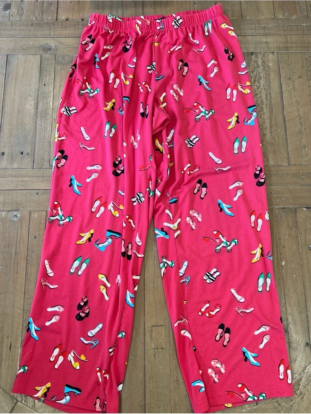 Kate Spade Women's 2 Piece Pajama Pants Set Size Small Red/Pink Multi Print Shoe
